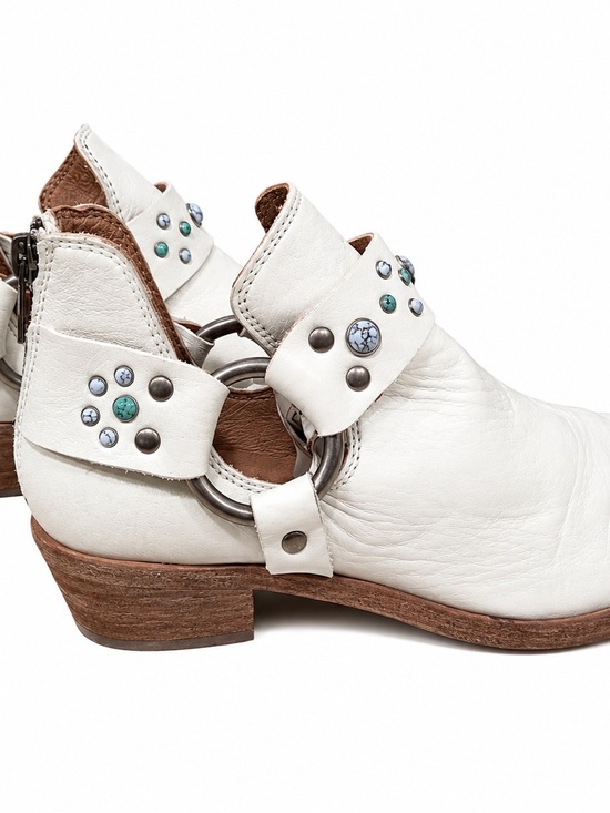 Frye Shoes - Frye White Leather Studded Cutout Ankle Boots Size 5.5